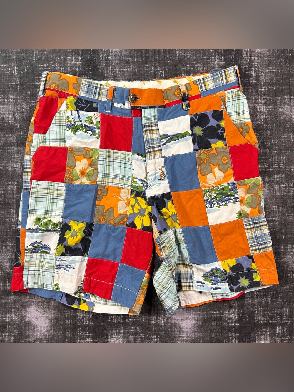 Loudmouth Y2K Golf Multicolor Patchwork Bermuda Shorts Mens 34x7 Beach Floral